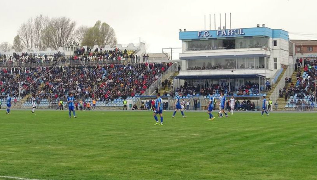 Meci de play-off pentru FC Farul, mâine în deplasare cu FC U Craiova