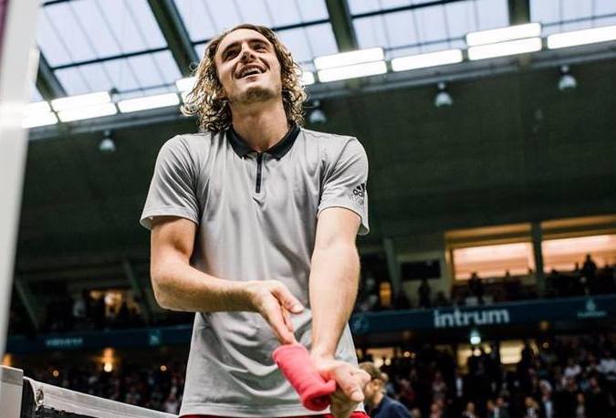 Grecul Tsitsipas a ajuns în semifinale la Australian Open 2022