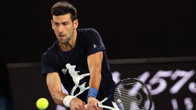 Tenismenul Novak Djokovic este avertizat de premierul Spaniei