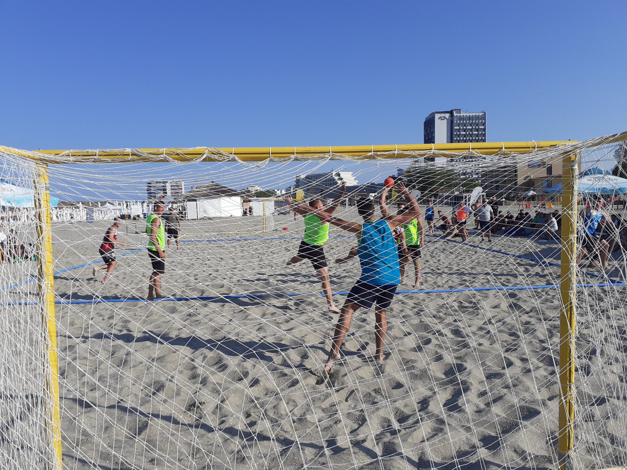 Campionatul Național de beach handball este în plină desfășurare la Mamaia