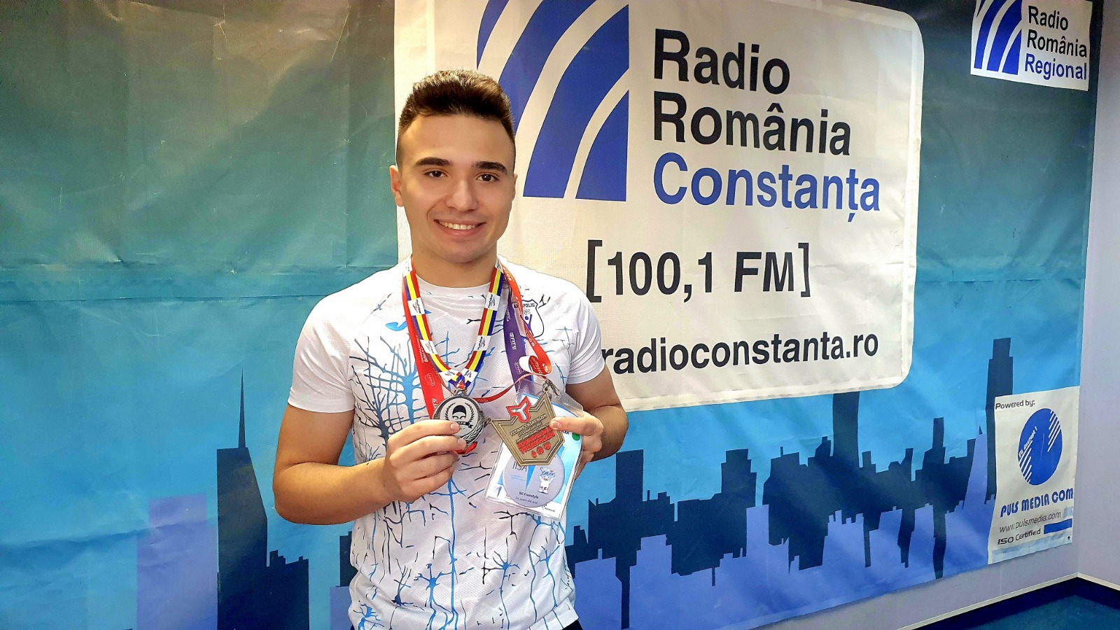 Ziua Sportului Românesc – vicecampionul mondial la înot în ape înghețate, Cristian Tranulea