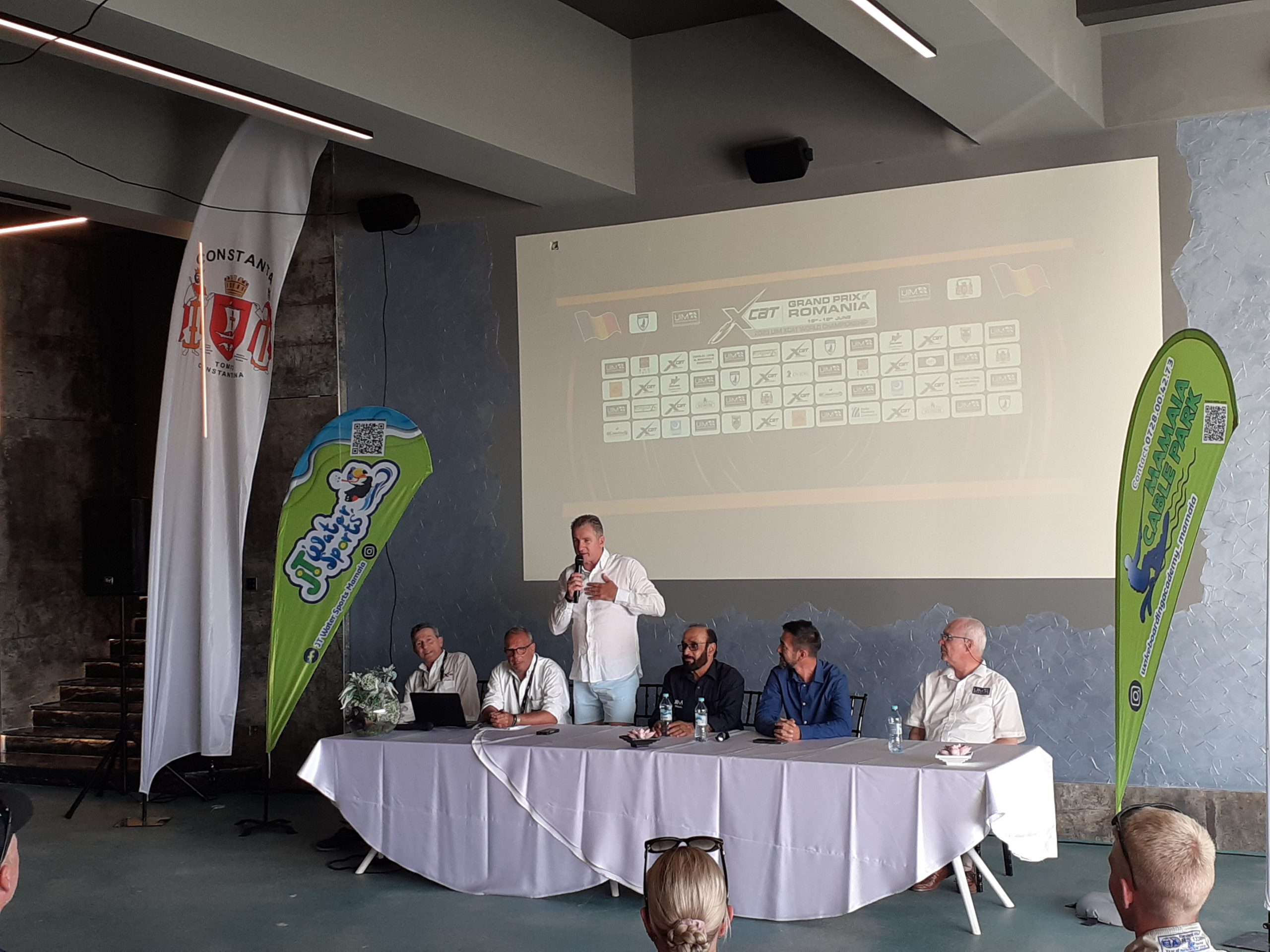 Întreceri spectaculoase în cadrul Campionatului Mondial de bărci cu motor pe lacul Siutghiol