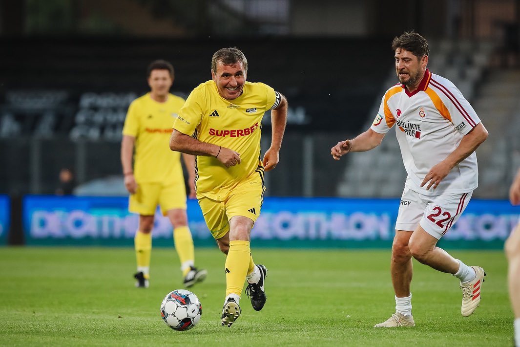 Spectacol la meciul demonstrativ România All Stars – Galatasaray Legends