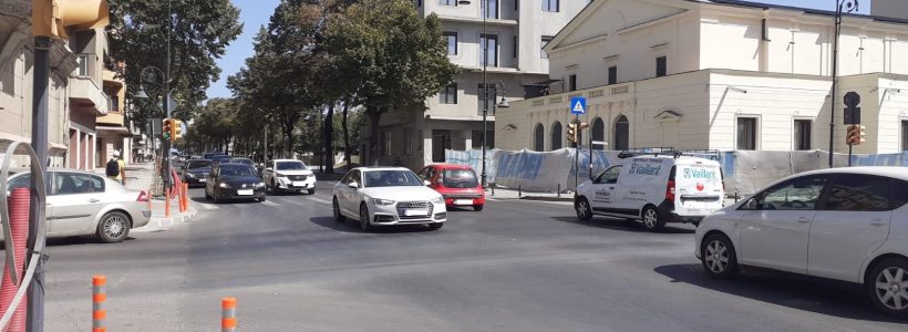 masini trafic Constanta - foto - Adi Bancila