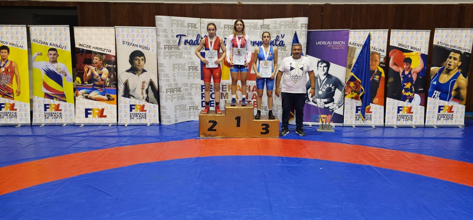 Luptătorii constănțeni sunt campioni naționali la categoria sub 20 de ani