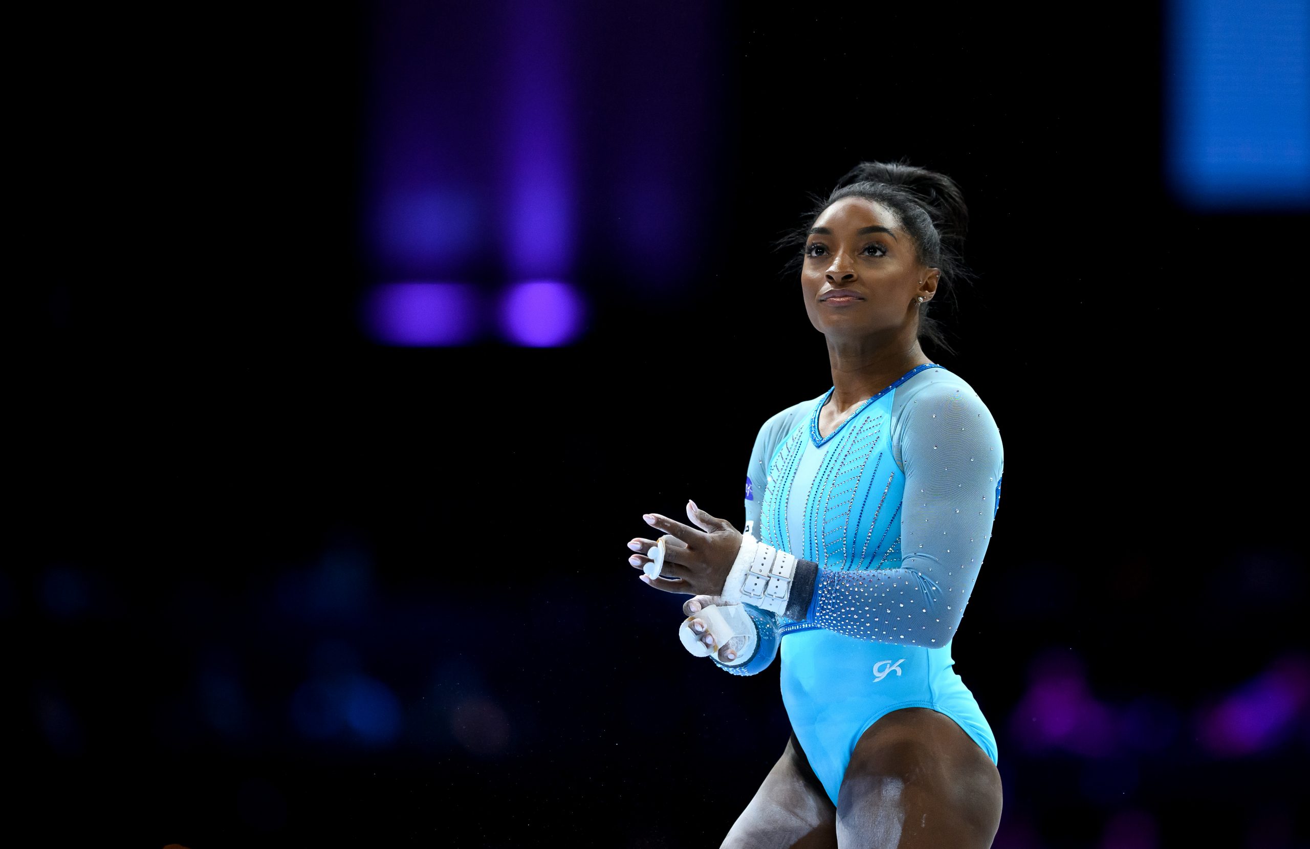 Echipa masculină a Japoniei și cea feminină a SUA sunt campioane mondiale la gimnastică artistică