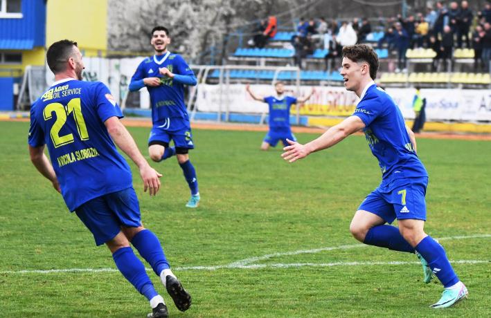 Au fost stabilite meciurile primei etape din Liga a II-a la fotbal, play-off și play-out