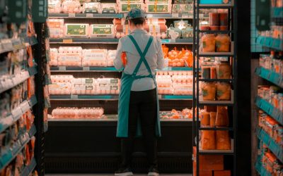 angajat strain supermerket - foto - pexels