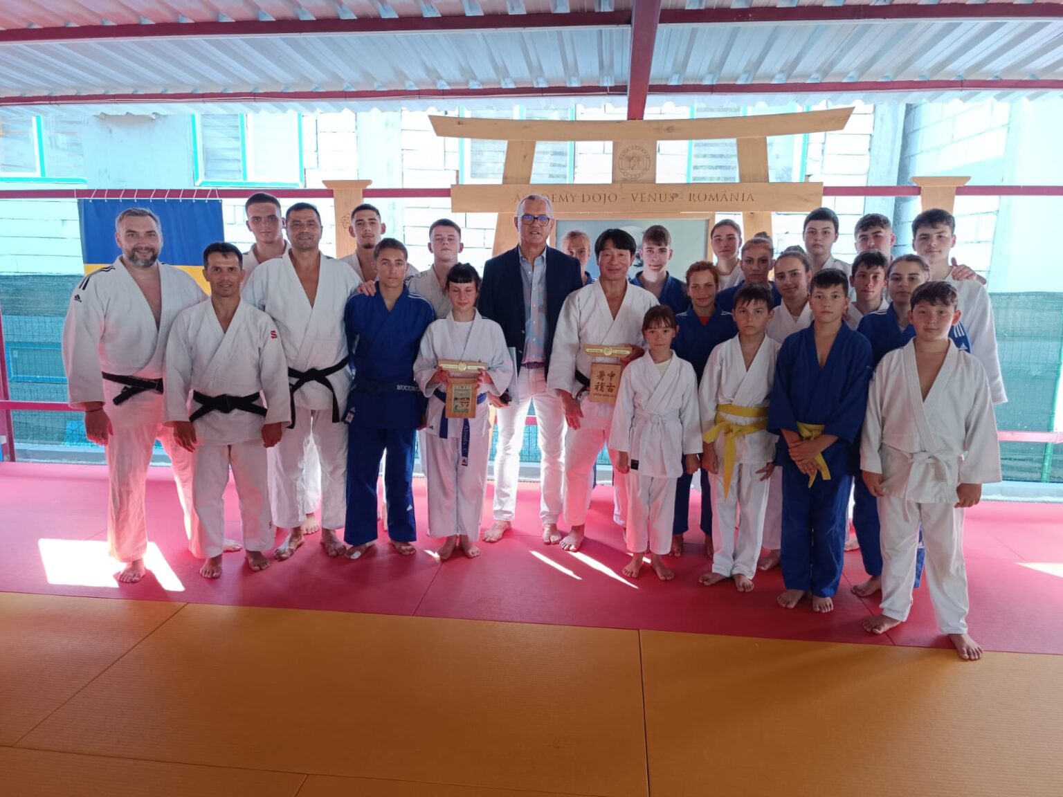 Sute de judoka din România și străinătate se vor pregăti la Venus în cadrul „Pantheon Judo Camp 2024”