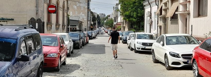 strada Cuza Voda Constanta - foto - Banci