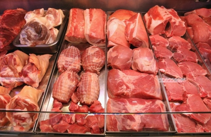 ANPC: Cumpărați produse din carne numai din locuri autorizate