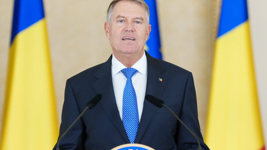 Preşedintele Iohannis a semnat decretul privind desemnarea lui Marcel Ciolacu în calitate de candidat la funcţia de prim-ministru