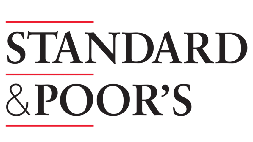 Standard & Poor’s a retrogradat la negativă perspectiva ratingului de țară