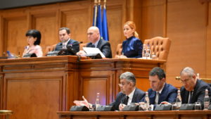 Bugetul de stat şi bugetul asigurărilor sociale, aprobate de Legislativ