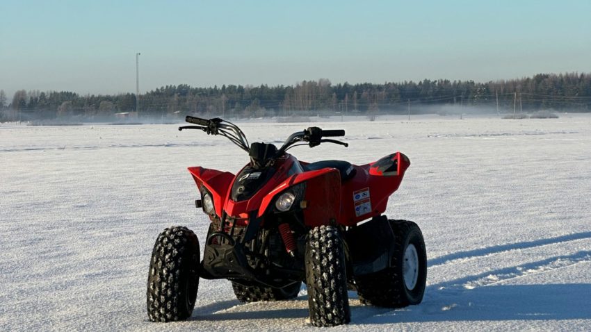 ATV zapada - foto - pexels